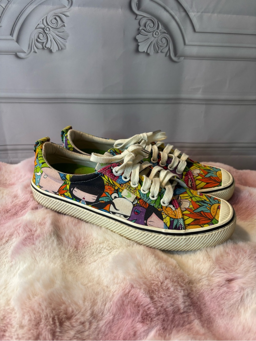 Carisma OCA Low Toz Multicolor Canvas Lace-Up Sneakers, Size 9.5
